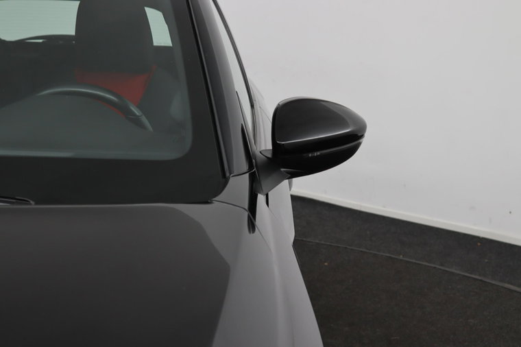 Vehicle Image 39