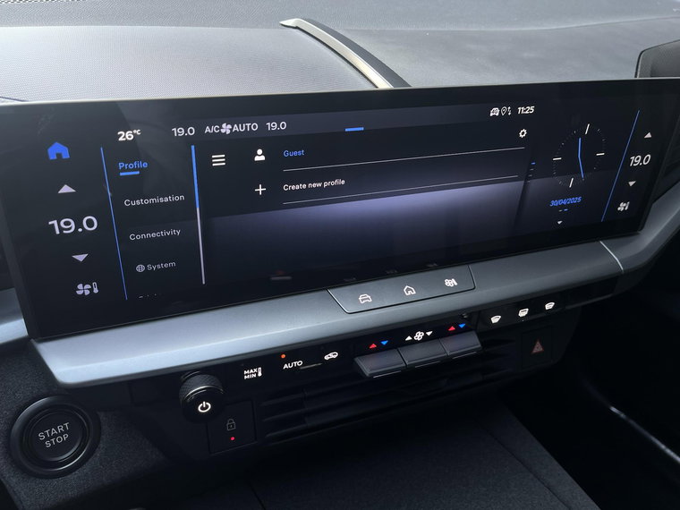 Vehicle Image 44