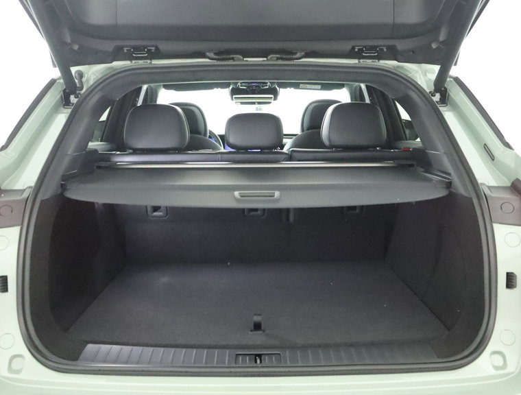 Vehicle Image 33