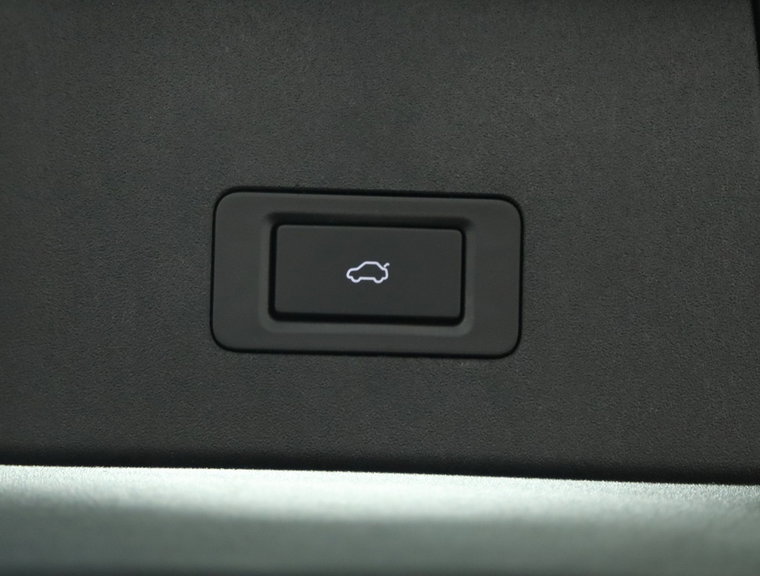 Vehicle Image 45