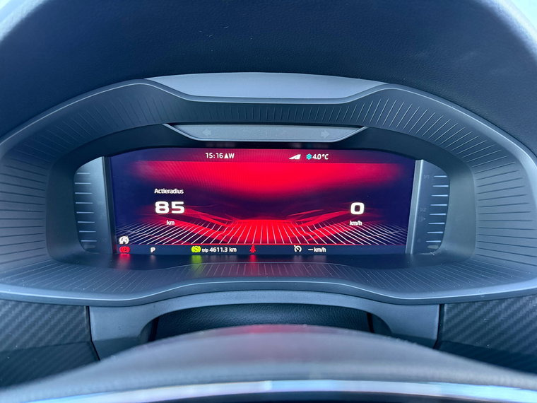 Vehicle Image 35