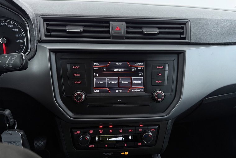 Vehicle Image 19