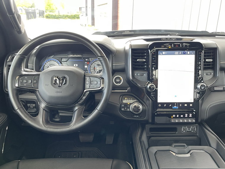 Vehicle Image 41