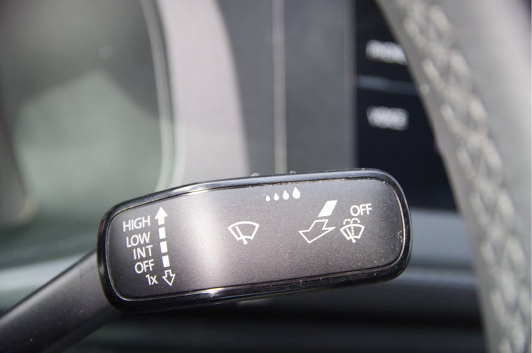 Vehicle Image 33