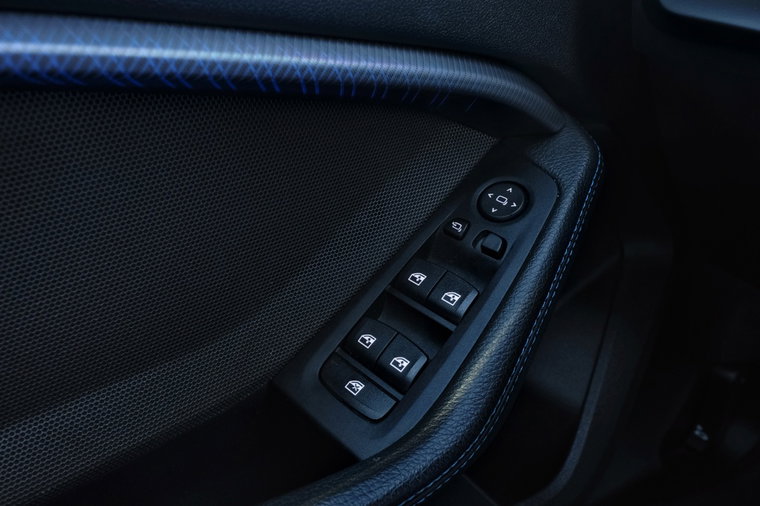 Vehicle Image 26