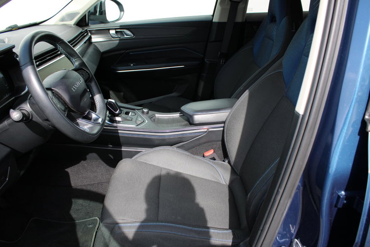 Vehicle Image 30