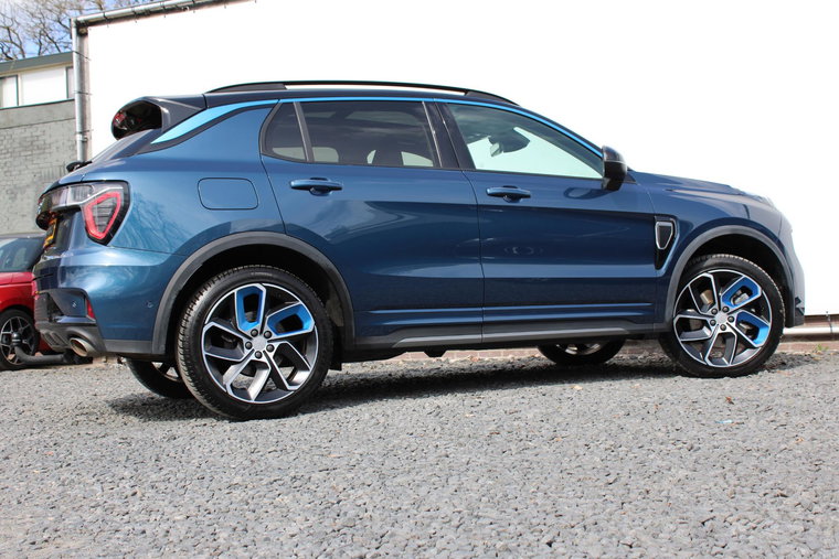 Vehicle Image 11
