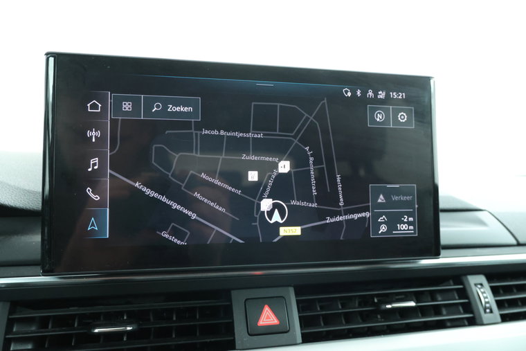 Vehicle Image 30