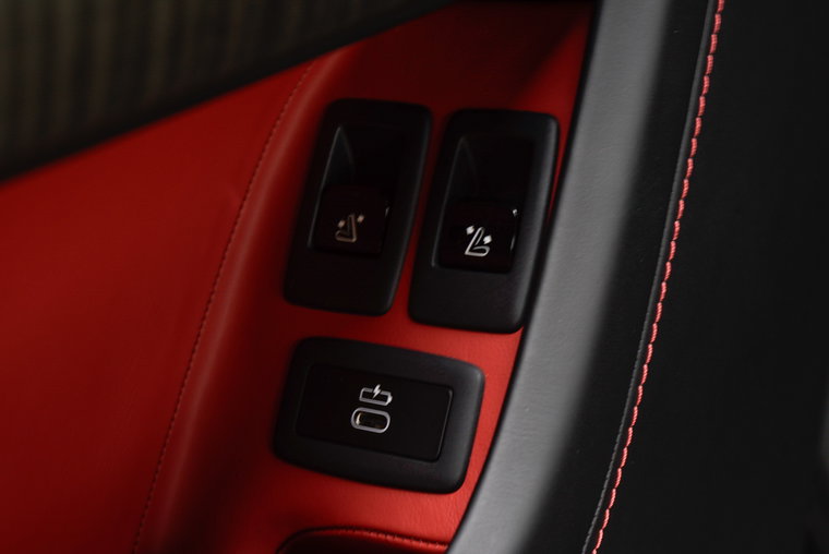Vehicle Image 33