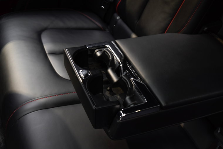 Vehicle Image 36