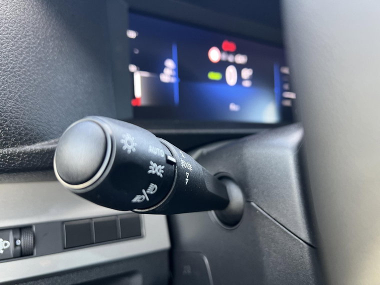 Vehicle Image 30