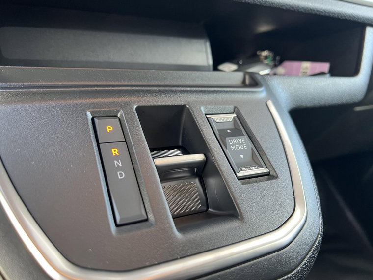 Vehicle Image 37