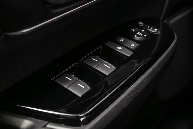 Vehicle Image 40