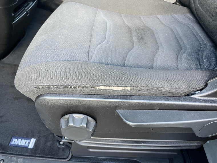 Vehicle Image 40