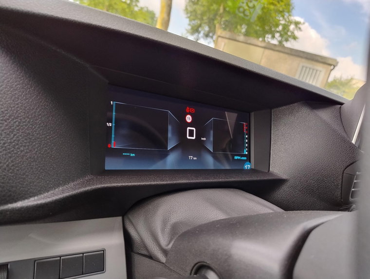 Vehicle Image 30