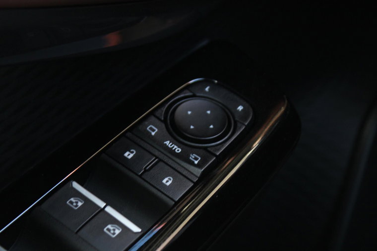Vehicle Image 40