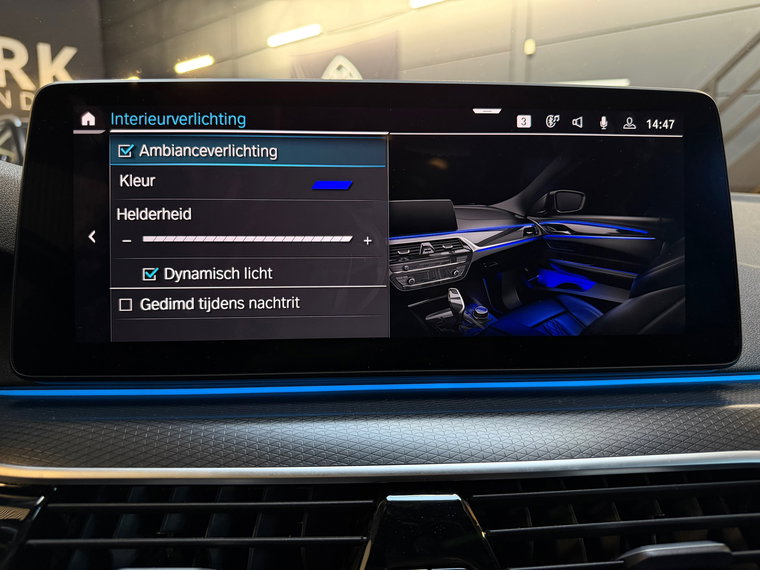 Vehicle Image 33