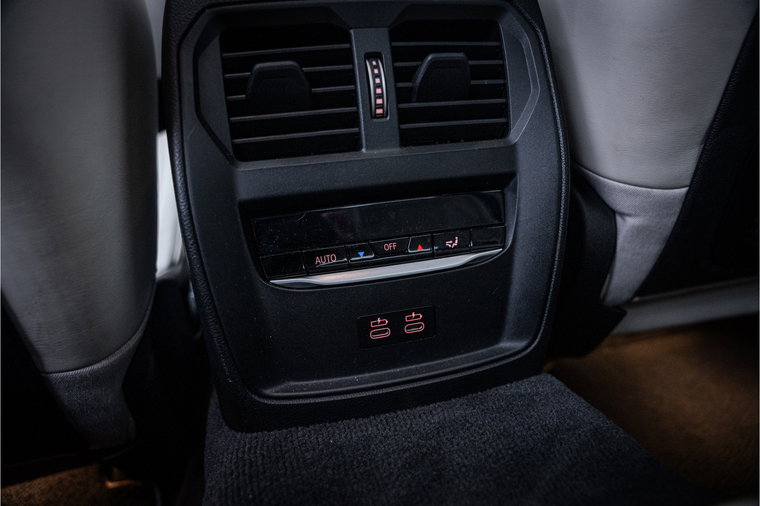 Vehicle Image 41