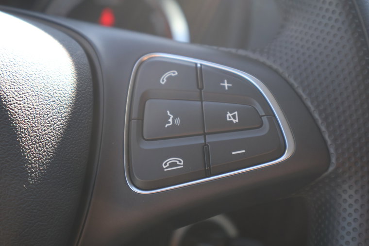 Vehicle Image 28