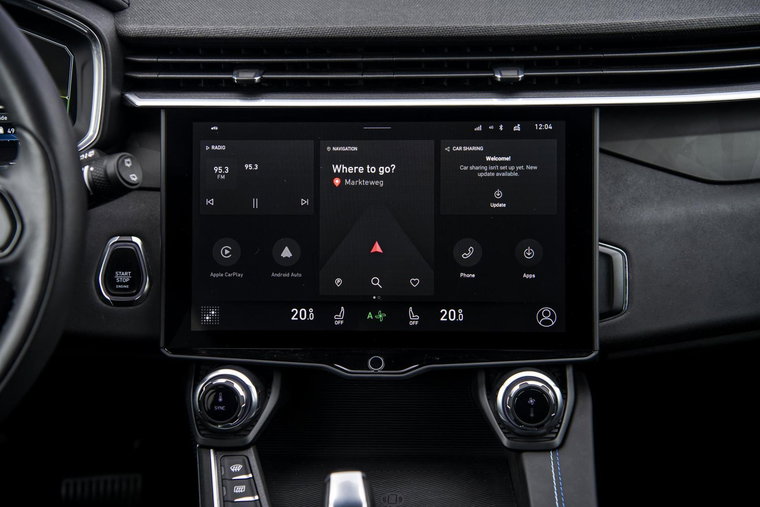 Vehicle Image 11
