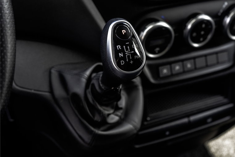 Vehicle Image 19