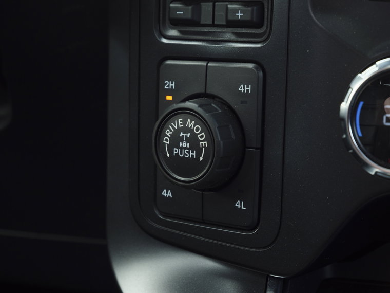 Vehicle Image 37