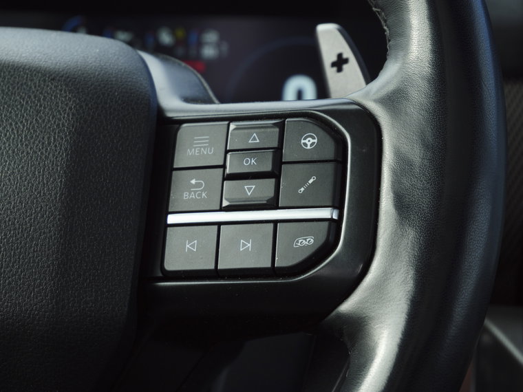 Vehicle Image 40