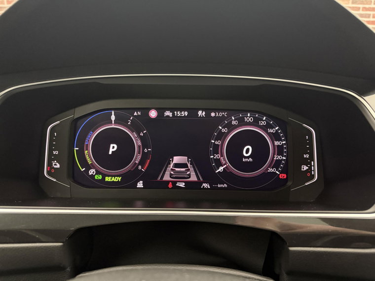 Vehicle Image 40