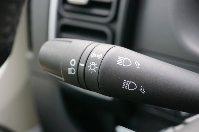 Vehicle Image 30