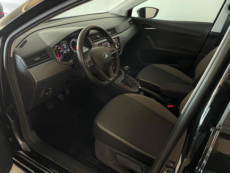 Vehicle Image 19