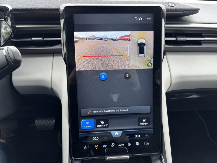 Vehicle Image 17