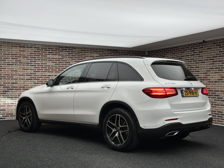 Vehicle Image 28