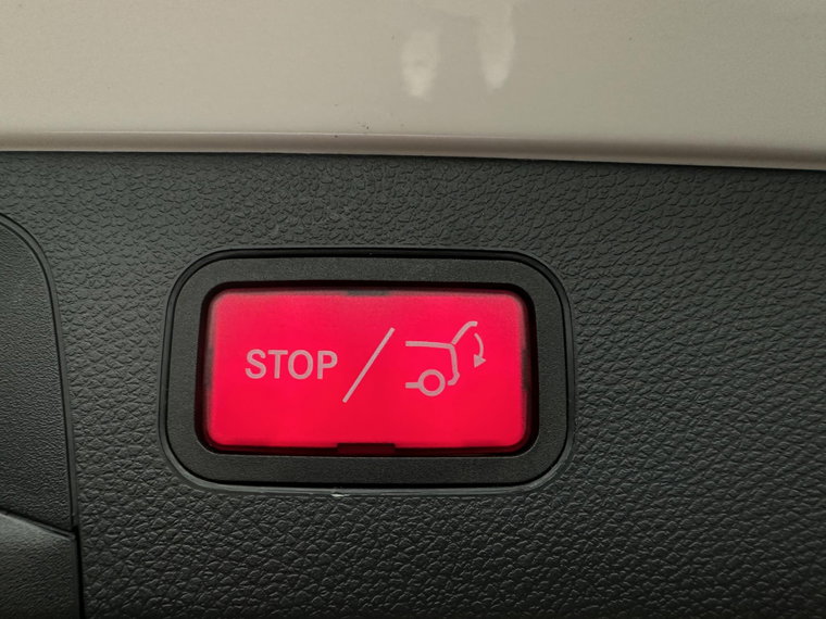 Vehicle Image 40