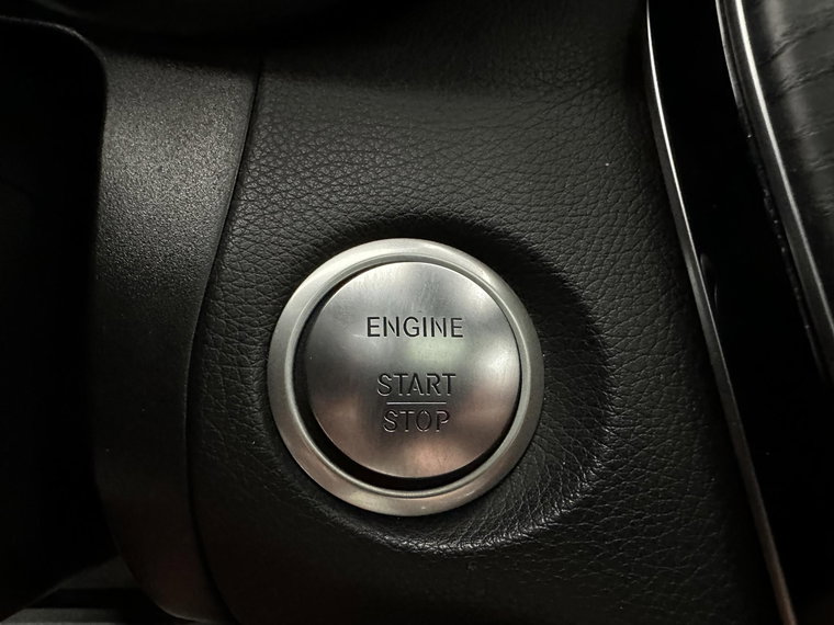 Vehicle Image 42