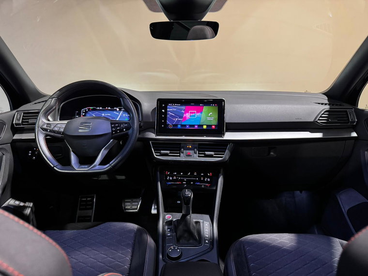 Vehicle Image 32