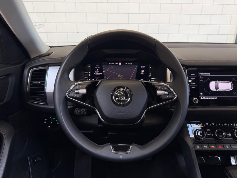 Vehicle Image 22