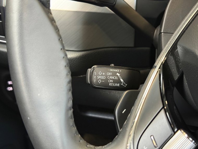 Vehicle Image 27