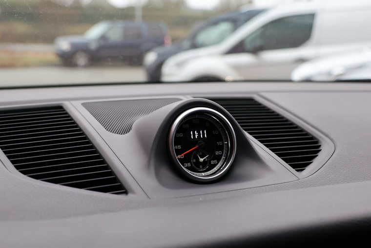 Vehicle Image 23