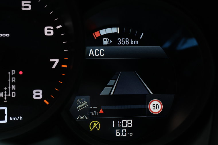 Vehicle Image 30