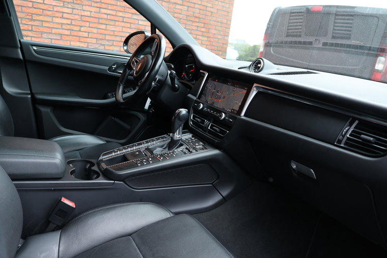 Vehicle Image 50