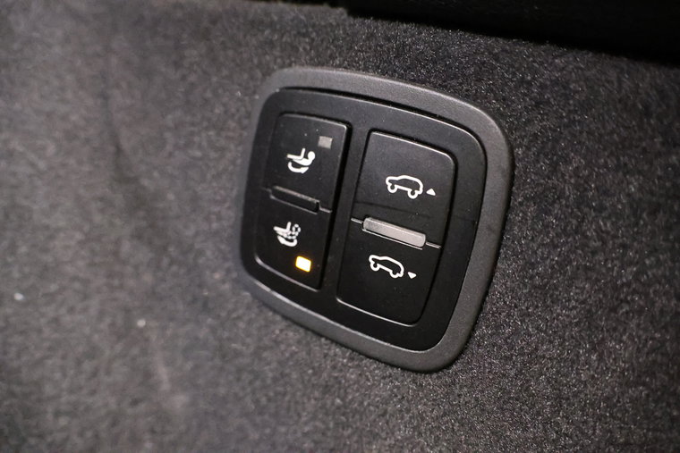 Vehicle Image 52