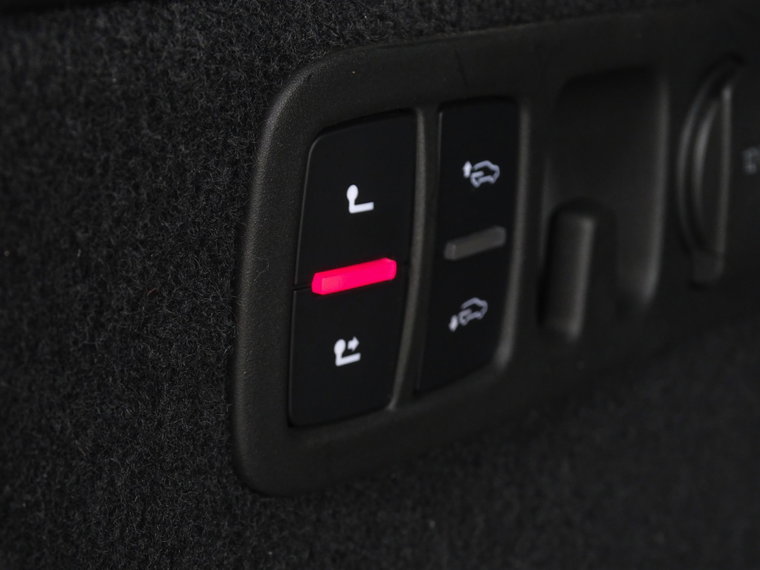 Vehicle Image 45