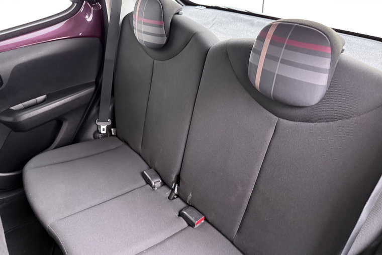 Vehicle Image 10