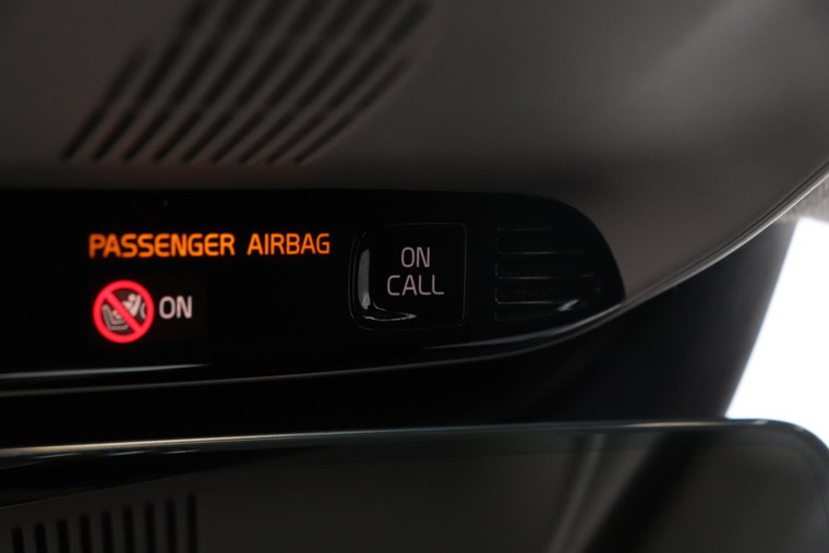 Vehicle Image 35