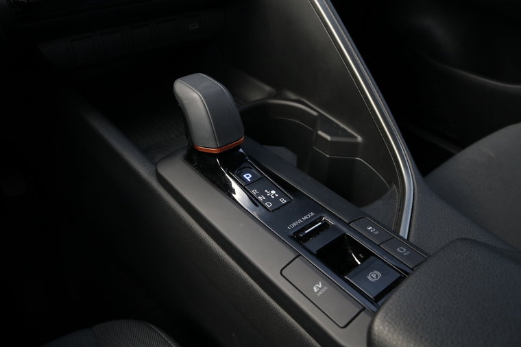 Vehicle Image 21
