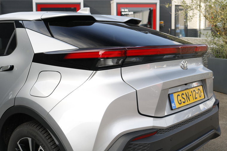 Vehicle Image 8