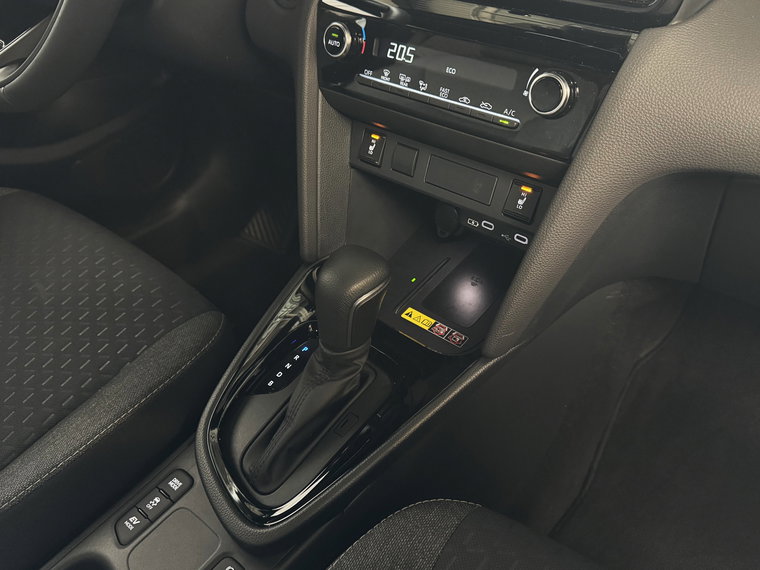 Vehicle Image 36