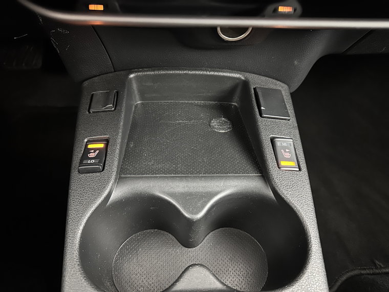 Vehicle Image 17