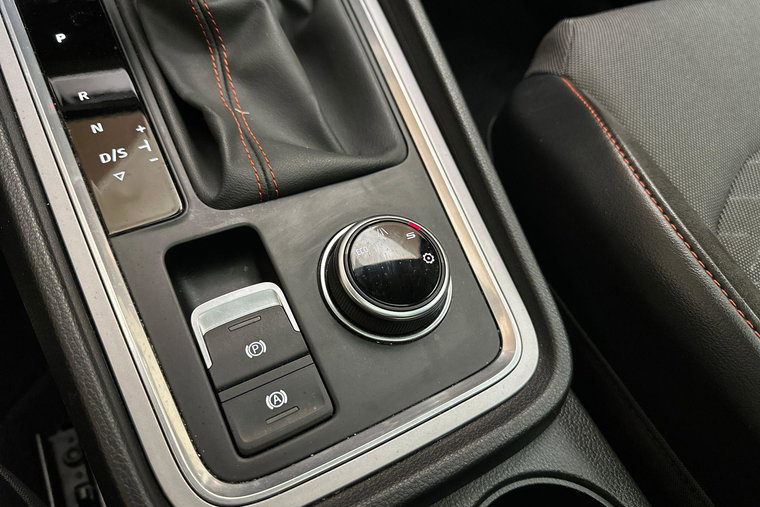 Vehicle Image 35