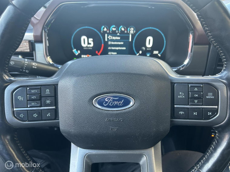 Vehicle Image 26